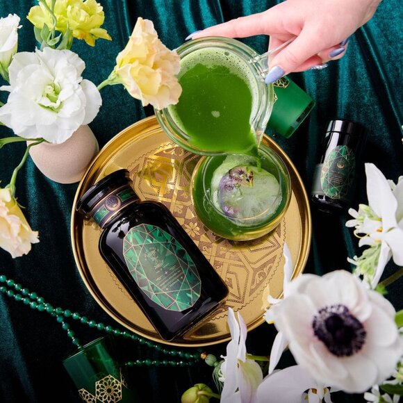 NEW! MAGIC HOUR EMERALD GREEN TEA IN VIOLET GLASS APOTHECARY JAR 60-75 CUPS - Picture 3 of 7